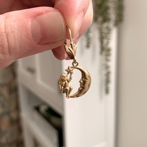 Gold dangle earrings